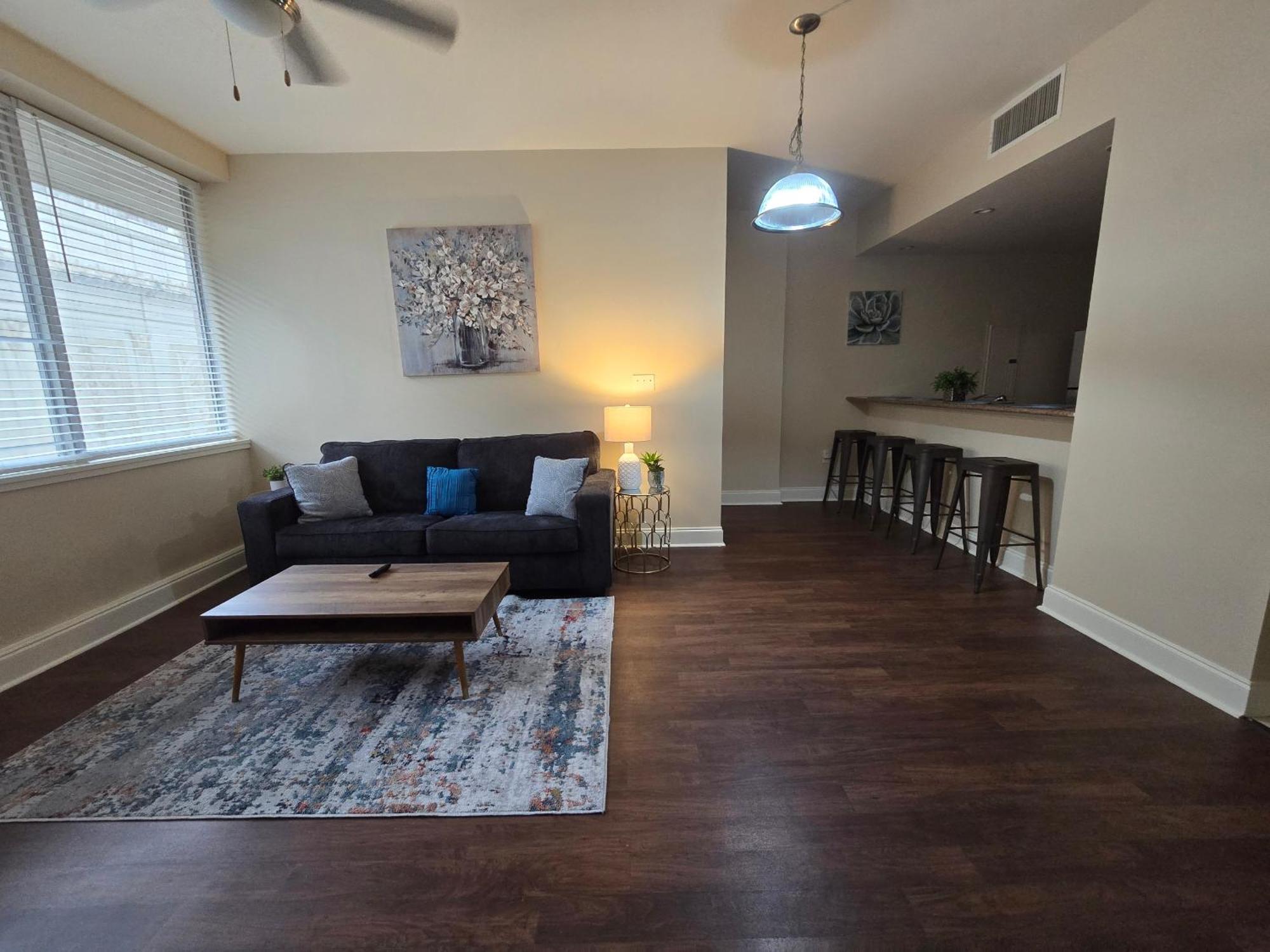Amazing Condos Beautiful View 2 Blocks To French Quarter, Small Rooftop Pool, Gym, Seanger Theater, Super Dome, And Bourbon St New Orleans Phòng bức ảnh