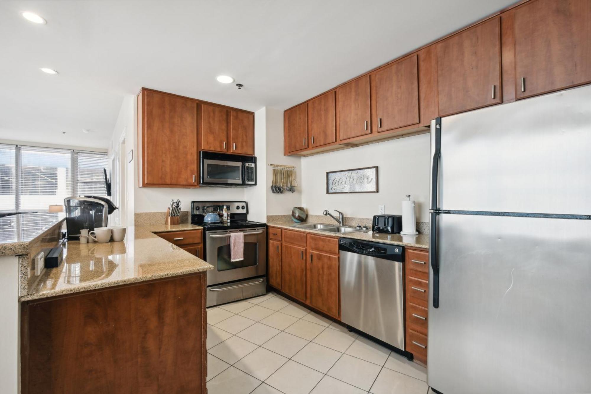 Amazing Condos Beautiful View 2 Blocks To French Quarter, Small Rooftop Pool, Gym, Seanger Theater, Super Dome, And Bourbon St New Orleans Phòng bức ảnh