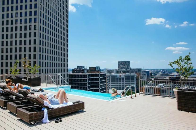 Amazing Condos Beautiful View 2 Blocks To French Quarter, Small Rooftop Pool, Gym, Seanger Theater, Super Dome, And Bourbon St New Orleans Ngoại thất bức ảnh