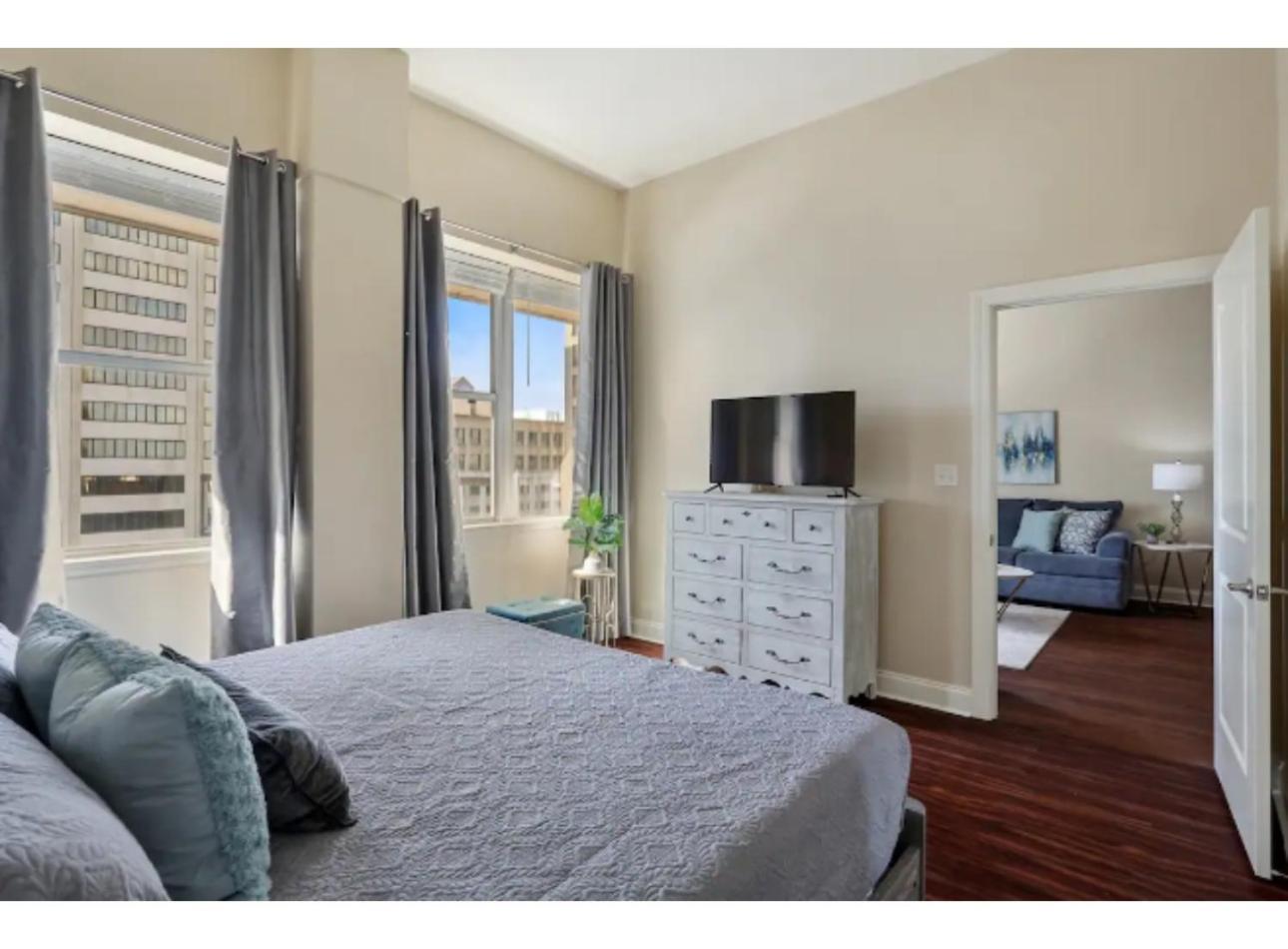 Amazing Condos Beautiful View 2 Blocks To French Quarter, Small Rooftop Pool, Gym, Seanger Theater, Super Dome, And Bourbon St New Orleans Phòng bức ảnh